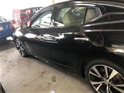 Nissan Maxima